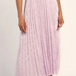 Lulus NWT  Lavender Purple Satin Pleated Floral Midi Dress Women's size Medium Photo 0