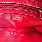 Guess  red medium sized tote bag Photo 7