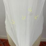 Everlane  Silk Sleeveless Tank Top in Off White Photo 7