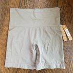 SKIMS  Desert Biker Shorts Photo 0