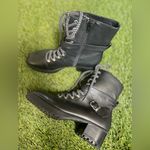 NWT E8 by MIISTA Black Leather lace Photo 3