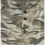 Time & Tru NEW Womens  High Rise Camo Print Relaxed Fit Denim Cut Off Shorts 20 Photo 5