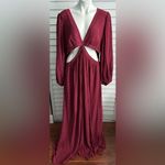 Showpo | Paige side cutout balloon sleeve maxi dress Photo 4