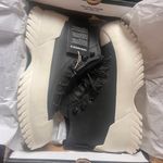 Converse  All Star Black Lugged Winter Leather Platform Shoes Photo 4