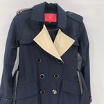 Ivanka Trump Rain Coat Photo 3