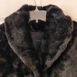 EXPRESS SIZE M WOMENS JACKET LENGTH 20” bust 36/38” color black so fluffy Photo 2