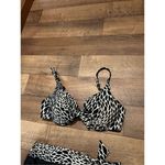 st. john's bay St John’s Bay 2-Piece Woman’s Swimsuit Set Woman’s Size 10 Top Size 8 Bottoms Photo 2