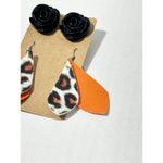 Leopard Print Vegan Leather Dangle & Rose Stud Earrings‎ Orange & Black 2 Pairs Black Photo 3