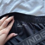 Under Armour  Womens Size Medium Black Elastic Waist Play Up Shorts Running Loose Photo 4