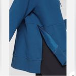 Athleta  Cozy Karma Side Slit Fleece Lined Blue
Hoodie Sweatshirt Small Photo 2