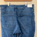 EXPRESS Curvy High Rise Skinny Jeans Photo 4