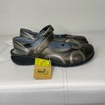 Naot Rongo Slingback Mary Jane Sandal in Mirror Leather Pewter Sz 36 US 5.5 NWT Photo 5