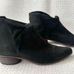 LD Tuttle The Marble Twist Knot Black Leather Pointed Ankle Boot Booties 37 Size undefined Photo 1