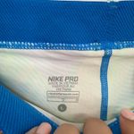 Nike Pro Hypercool Frequency Capri Leggings Womens Large Multicolor Swirl Print Photo 4