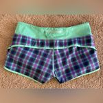 Lululemon Rare  Speed Short River Rock / Oasis Ombre Plaid 2010 Edition Size 6 Photo 1