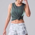 Lululemon Shorts NWOT Photo 1