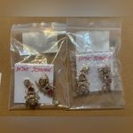 Betsey Johnson 🩷🩷 Multicolor Spider Earrings 2 Pairs . Photo 5