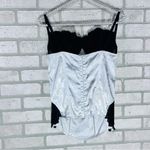 Frederick's of Hollywood  Y2K Black and White Corset with Built in Bra Size XL Photo 3