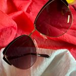 Kenneth Cole Reaction cat eye sunglasses Black Photo 2