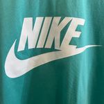 Nike Cropped Tee Photo 1