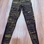 Nike  Pro Training Tights Black Yellow Graphic Leggings Athletic Yoga Womens‎ m Photo 0