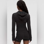 Lululemon  NWT Define Cropped Hoodie Mesh Jacket Black Size 4 Photo 5