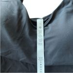 Lululemon Women’s 10 Align Tank Solid Black Fitted Crop Padded Basic Trendy New Photo 4