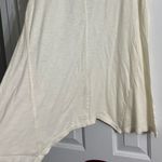 Wonderly  Women’s Flowy off white tee Photo 10