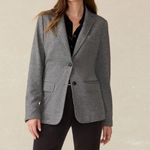 Faherty  Inlet Herringbone Tweed Two Button Blazer New with tags size small Photo 1