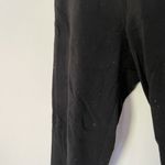 Lululemon  Black & Purple Cropped Yoga Pants Size 4 athleisure pants Photo 2