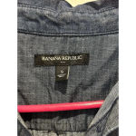 Banana Republic Factory 100% Lyocell Chambray Button Up Shirt Ruffle Hem Small Photo 1