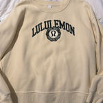 Lululemon  Crewneck Photo 0