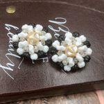 Vintage 50s West Germany Floral Pearl Beaded Clip Earrings Black Photo 6