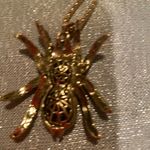 Betsey Johnson BLUE & GREEN SPIDER PENDANT ON  GOLD-TONE  CHAIN Photo 1