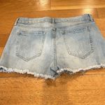 Old Navy  women’s distressed boyfriends Jean short size 8. Photo 7