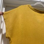 Orvis Gold Tee Shirt Size L Shortsleeve V-Neck Quiet Luxury Loose Fit Casual Photo 4