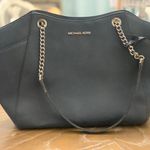 Michael Kors chain shoulder tote Photo 8
