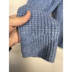 Gap  Women’s Sweater Size Medium Light Blue Textured Knit Long Sleeve Pullover Photo 2