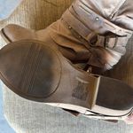 SO Women’s Tan Ankle Boot with Heel Photo 3