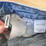 GRLFRND  - Jourdan Cut Off Denim Shorts in Light Wash Blue Photo 2