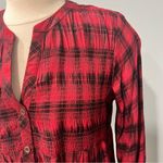 Knox Rose NWT  Red Plaid Long Sleeve Smocked Button-Front Top Size Small Photo 2