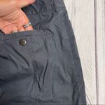 Eddie Bauer  Gray Active Outdoor Sport Skirt Size 4 Stretch Hiking Trails Pockets Photo 9