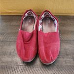 Toms  Women’s Red Cotton Canvas Shoe Size 8 Photo 1