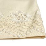 Valentino Garavani Valentino 𑁍 Chic Rose Lace Appliqué Ribbed Wool Pencil Skirt 𑁍 Cream Size 4 Photo 4