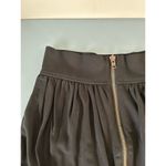 Aritzia Wilfred womens mini skirt size 4 stretchy zipper in front Black Photo 1