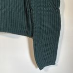 EXPRESS Emerald Green Ribbed V Neck Sweater Size L Photo 9