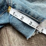 Universal Threads NWT Universal Thread Curvy Vintage Denim Midi Jean Shorts Size 10 Raw Hem Photo 8