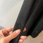 Lululemon Cabin Yogi Wrap
Heathered Black / Black Photo 11