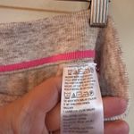 Isaac Mizrahi  Beige Sweater with Pink Trim Photo 3