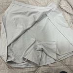 Outdoor Voices White  tennis skirt / skort Medium Photo 7